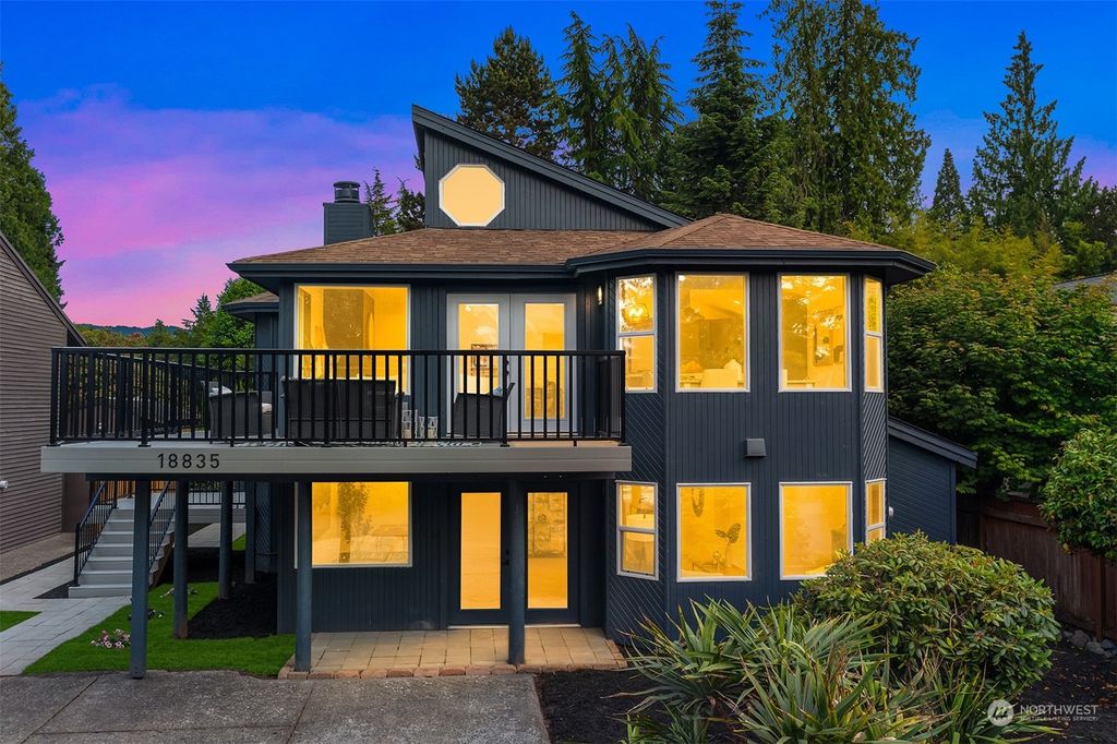 Photo of 18835 SE 42nd Street, Issaquah, WA 98027 (MLS # 2289823)