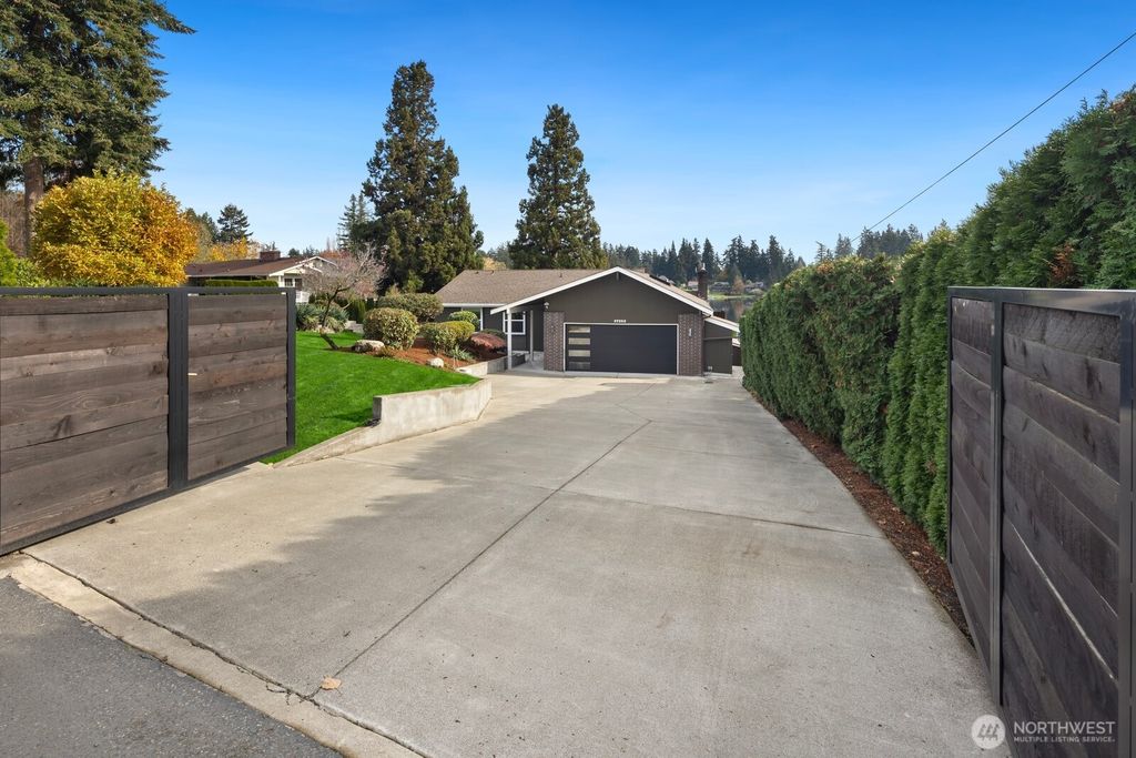 Photo of 37242 42nd Avenue S, Auburn, WA 98001 (MLS # 2415716)