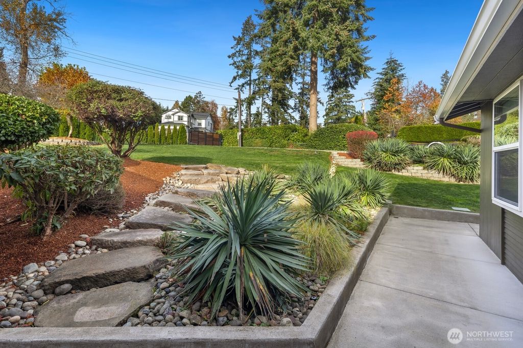 Photo of 37242 42nd Avenue S, Auburn, WA 98001 (MLS # 2415716)