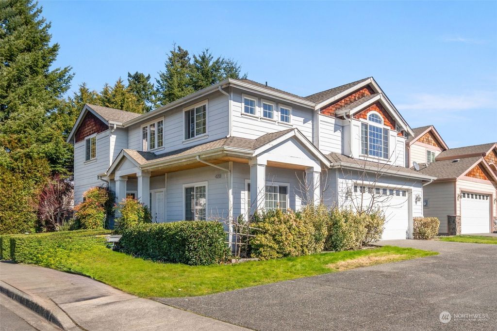 Photo of 4218 NE 9th Circle, Renton, WA 98059 (MLS # 2192978)