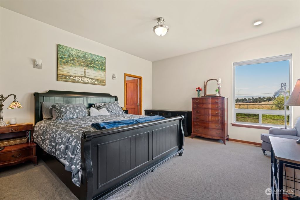 listing image 9365169795480076162