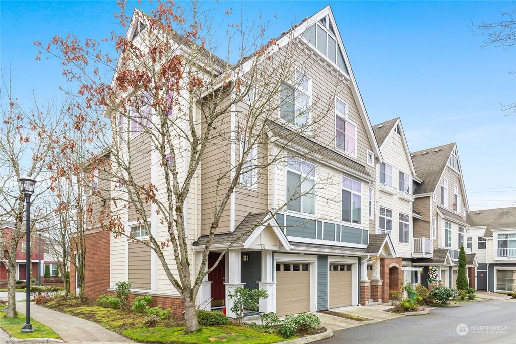Photo of 1383 Huckleberry Circle #1383, Issaquah, WA 98029 (MLS # 2186363)
