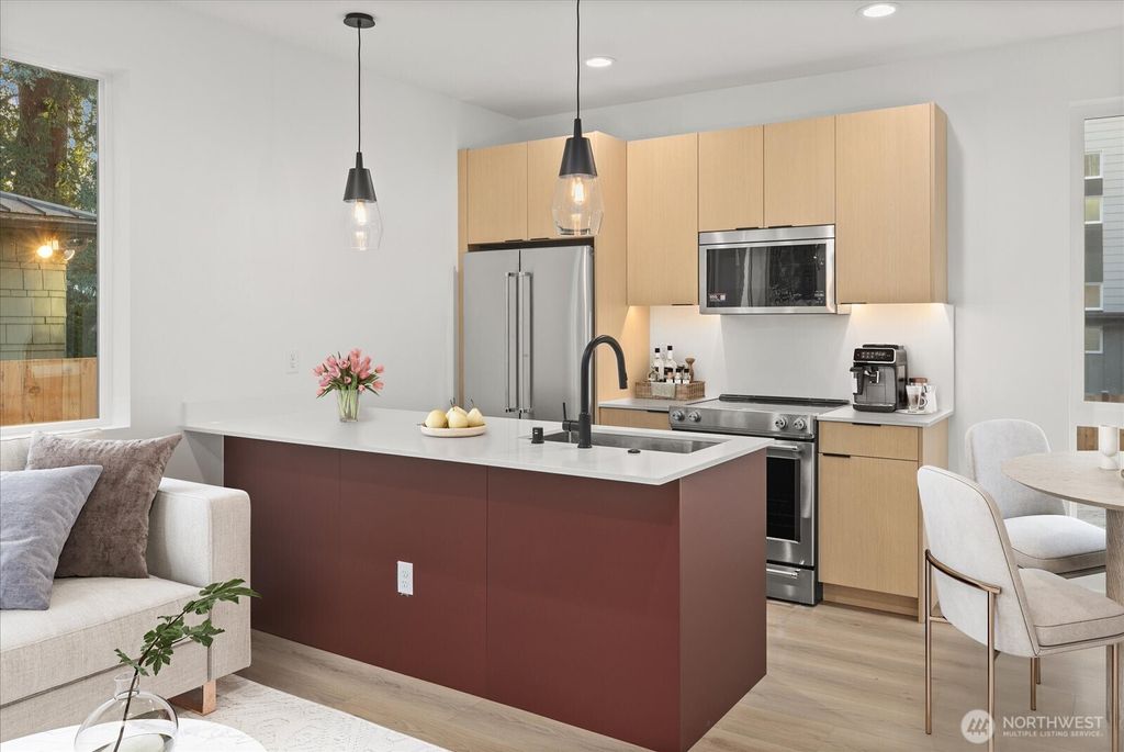 Photo of 10742 Interlake Avenue N, Seattle, WA 98133 (MLS # 2516952)
