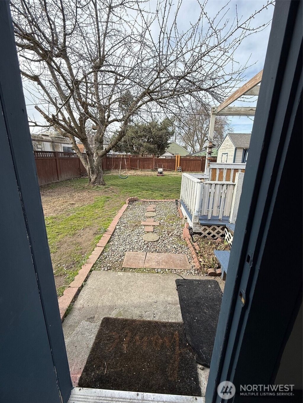 Photo of 321 E Oak Street, Walla Walla, WA 99362 (MLS # 2470719)