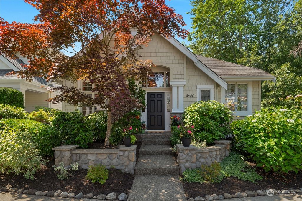 Photo of 4680 Camden Place, Mukilteo, WA 98275 (MLS # 2135839)