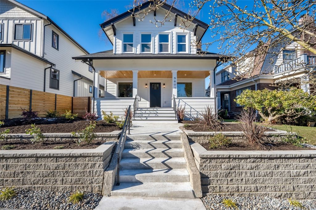 Photo of 5607 16th Avenue NE, Seattle, WA 98105 (MLS # 2332302)