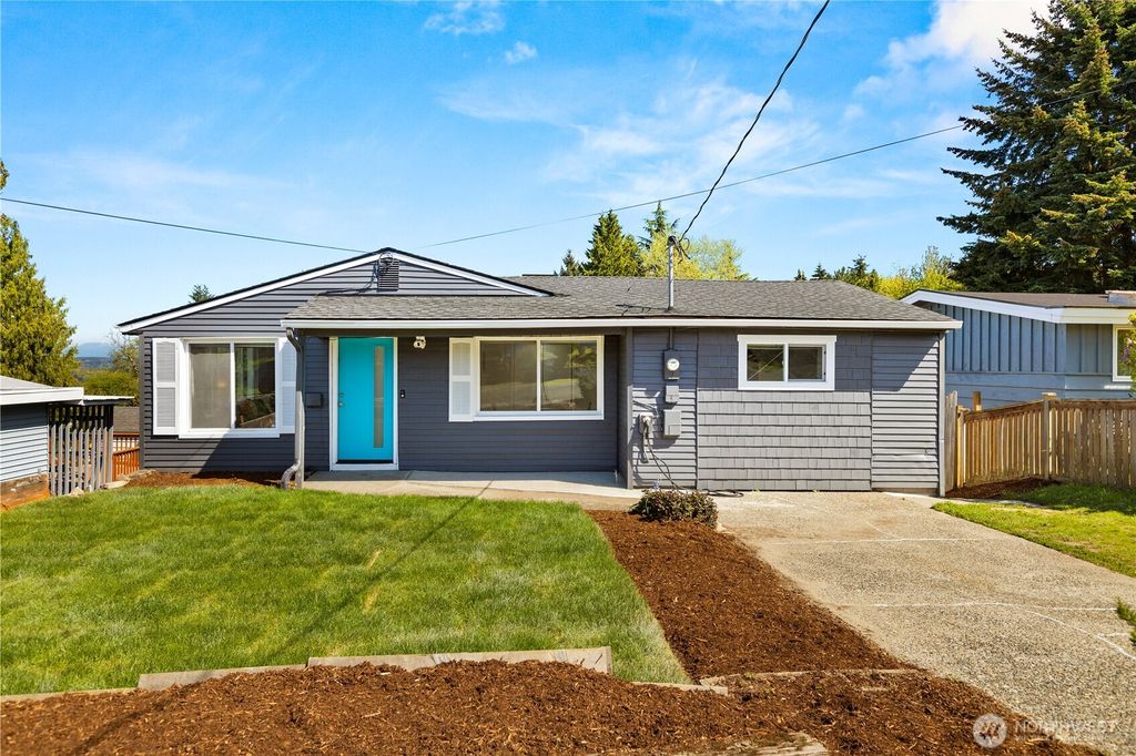 Photo of 10208 Occidental Avenue S, Seattle, WA 98168 (MLS # 2362367)
