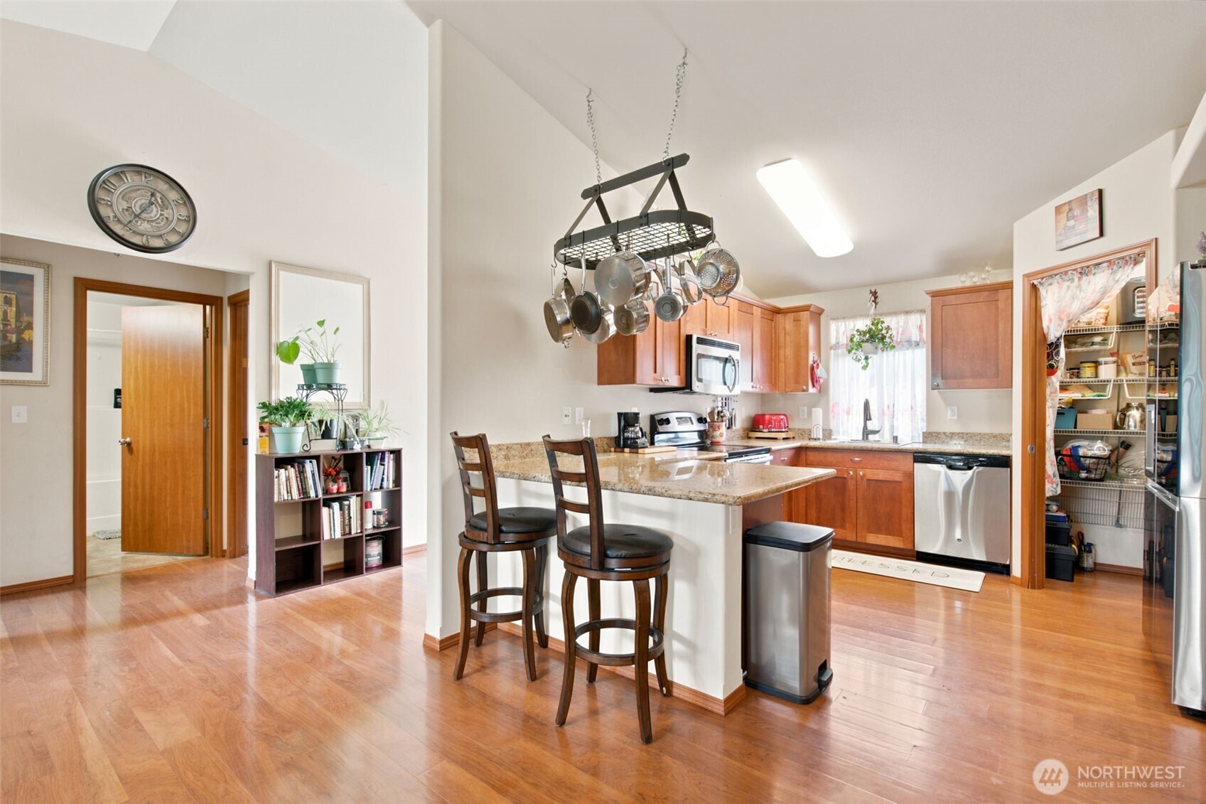 2311 W 12th Street