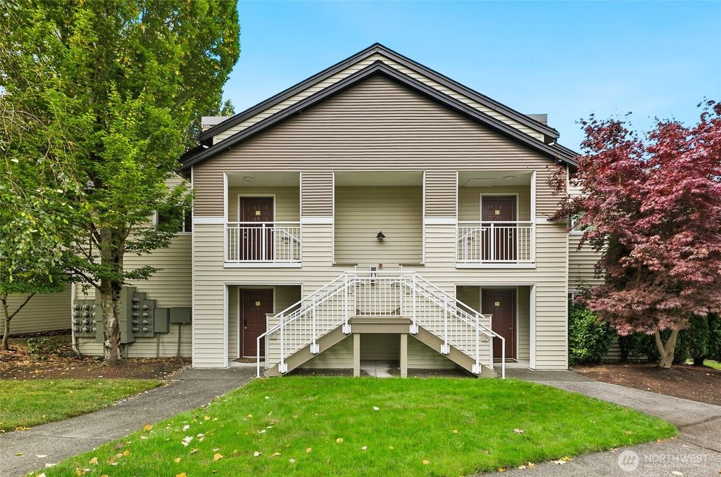 Photo of 12303 Harbour Pointe Boulevard #Z207, Mukilteo, WA 98275 (MLS # 2439572)