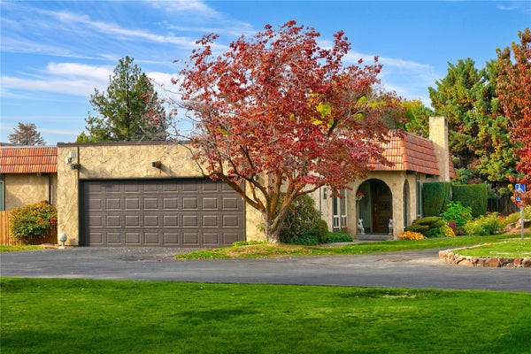 20 CREST CIR, YAKIMA, WA 98908 - Image cc8b9ff9f7b9dcca441d38e41c773092/1298495212