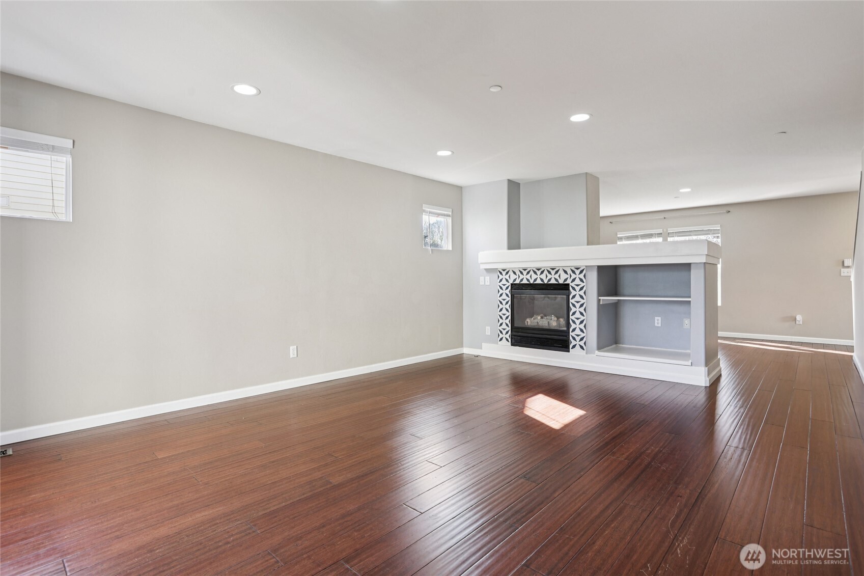 2256 Palisade Boulevard