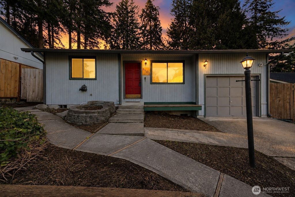 Photo of 3701 Autumnwood Court SE, Olympia, WA 98501 (MLS # 2517903)