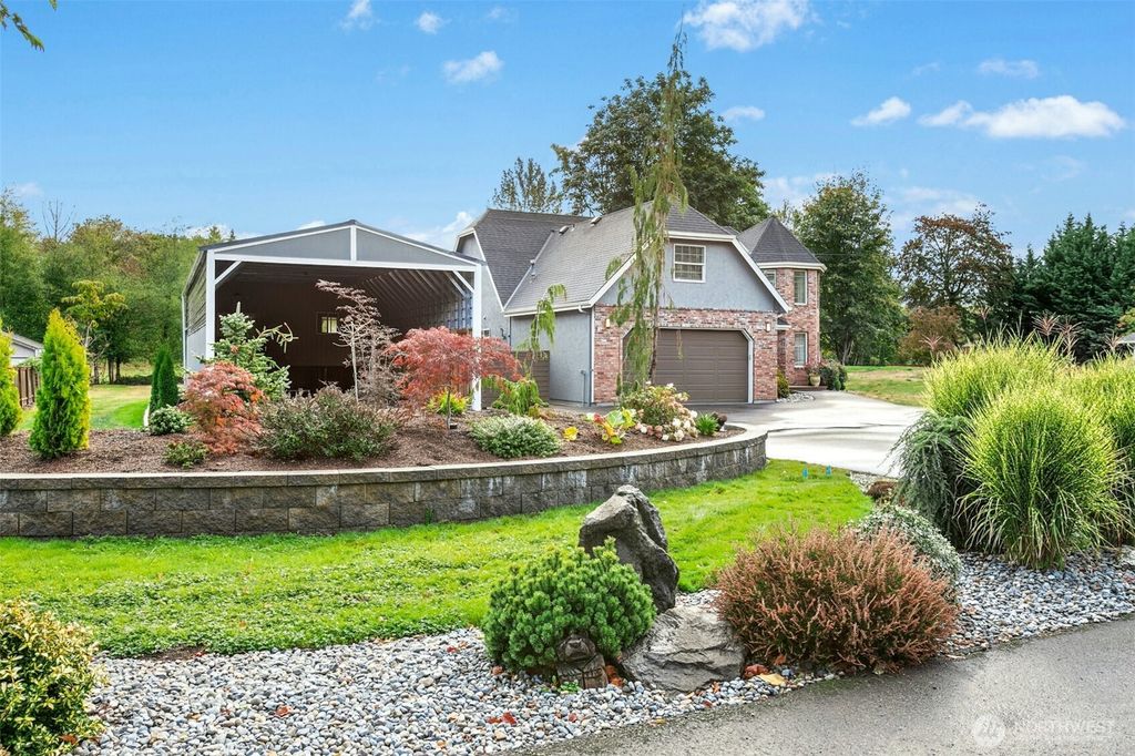 Photo of 13020 172nd Avenue SE, Renton, WA 98059 (MLS # 2439370)