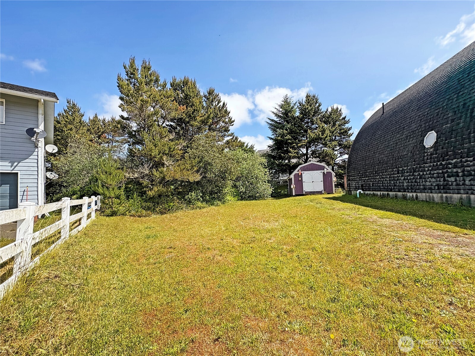 568 Cowlitz Court SW