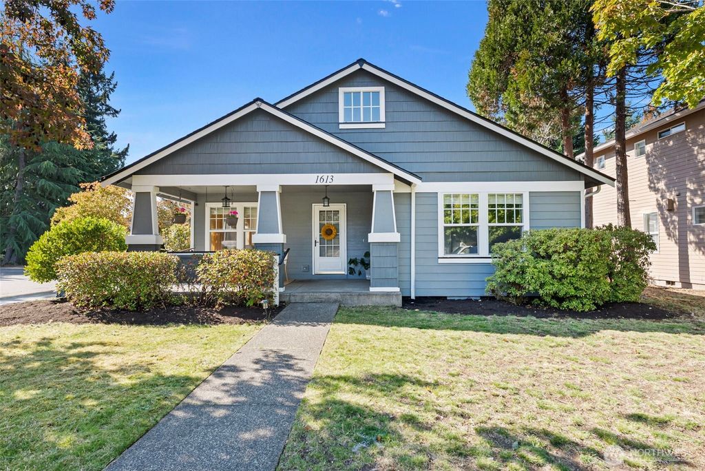 Photo of 1613 Palisade Boulevard, Dupont, WA 98327 (MLS # 2489865)