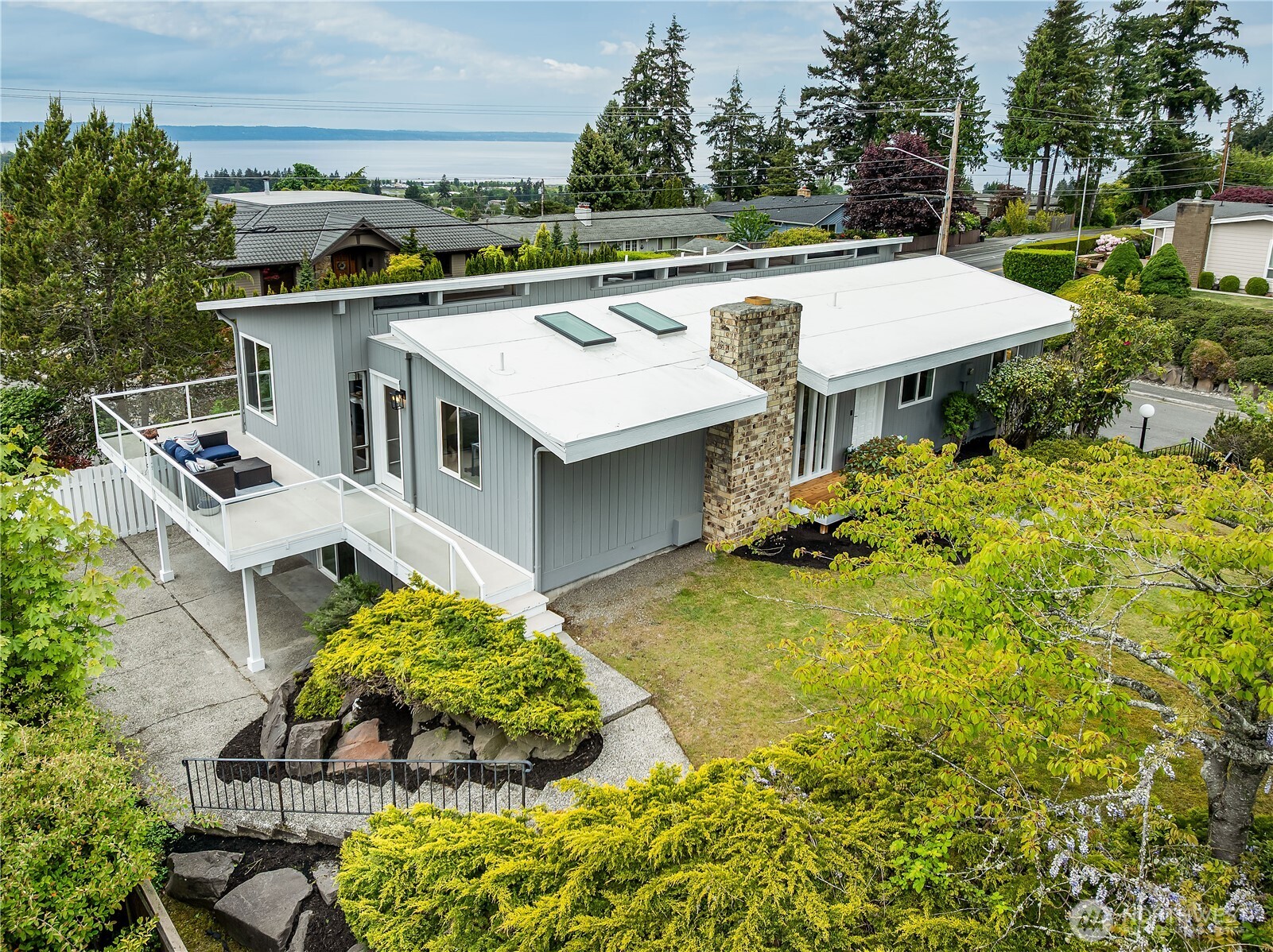 900 Sea Vista Place