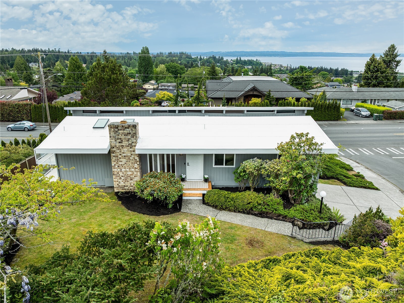 900 Sea Vista Place