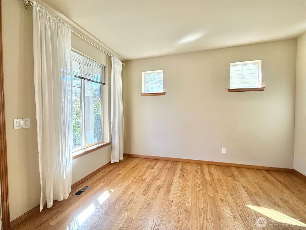 Photo of 3727 134th Place SW, Lynnwood, WA 98087 (MLS # 2505225)