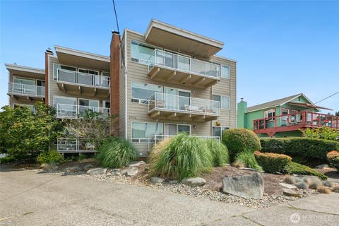 Photo of 2514 57th Avenue SW #203, Seattle, WA 98116 (MLS # 2562897)