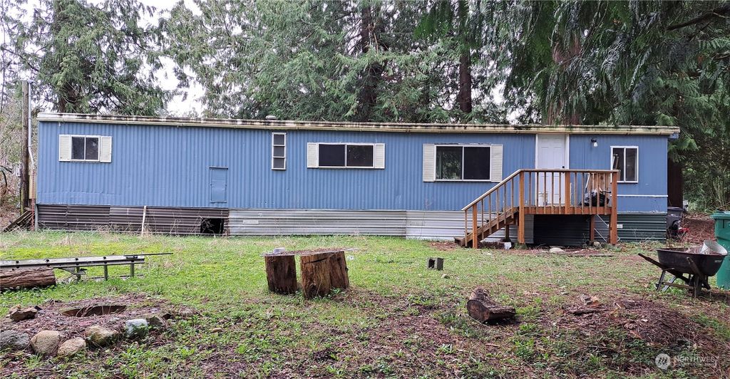 Photo of 21237 Jefferson Beach Road NE, Kingston, WA 98346 (MLS # 2203427)