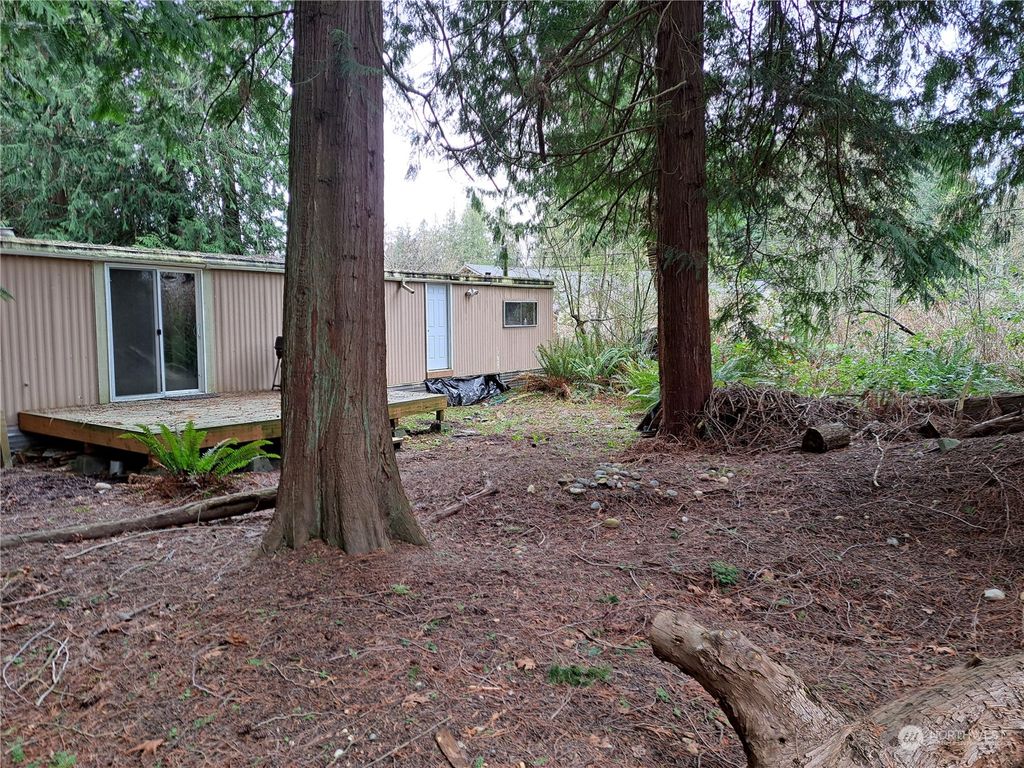 Photo of 21237 Jefferson Beach Road NE, Kingston, WA 98346 (MLS # 2203427)