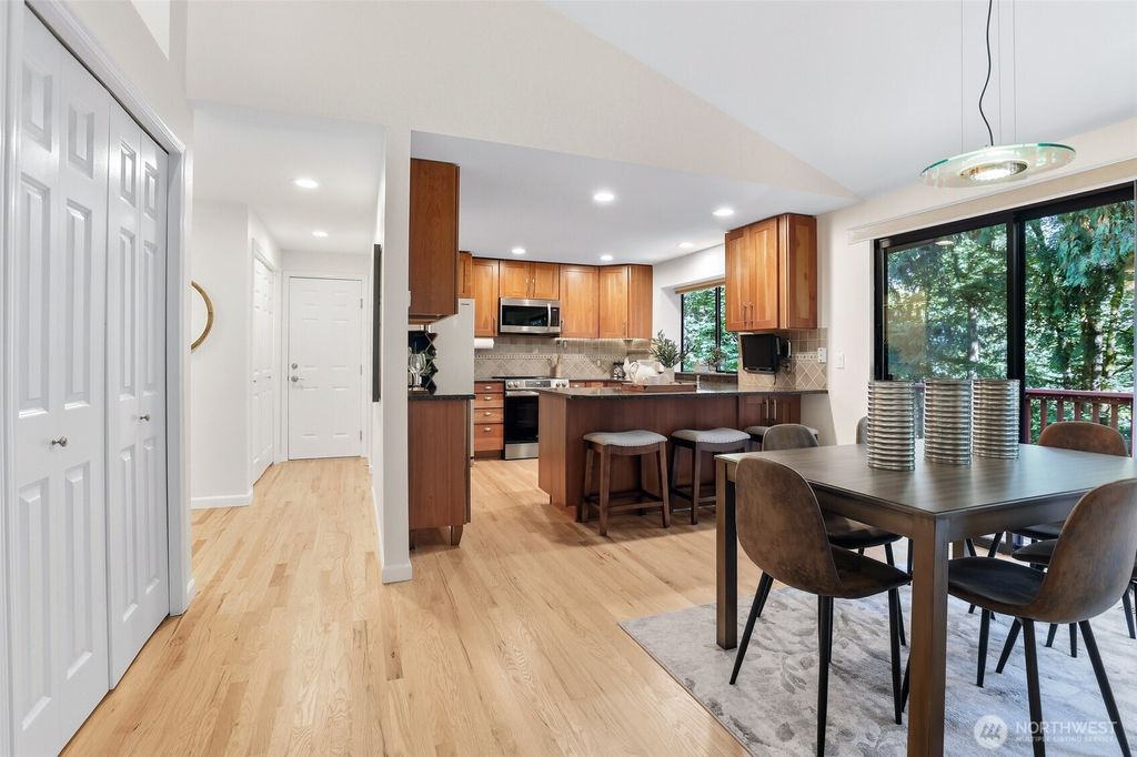 Photo of 1059 Greenwood Boulevard SW, Issaquah, WA 98027 (MLS # 2444841)