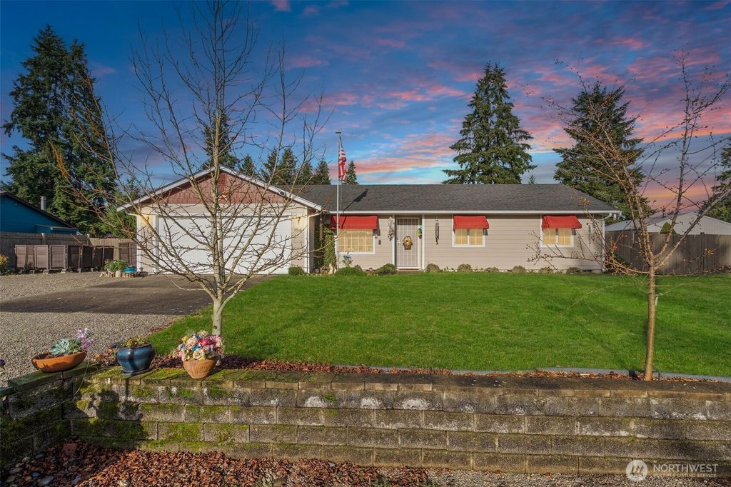 Photo of 5916 187th Lane SW, Rochester, WA 98579 (MLS # 2448904)