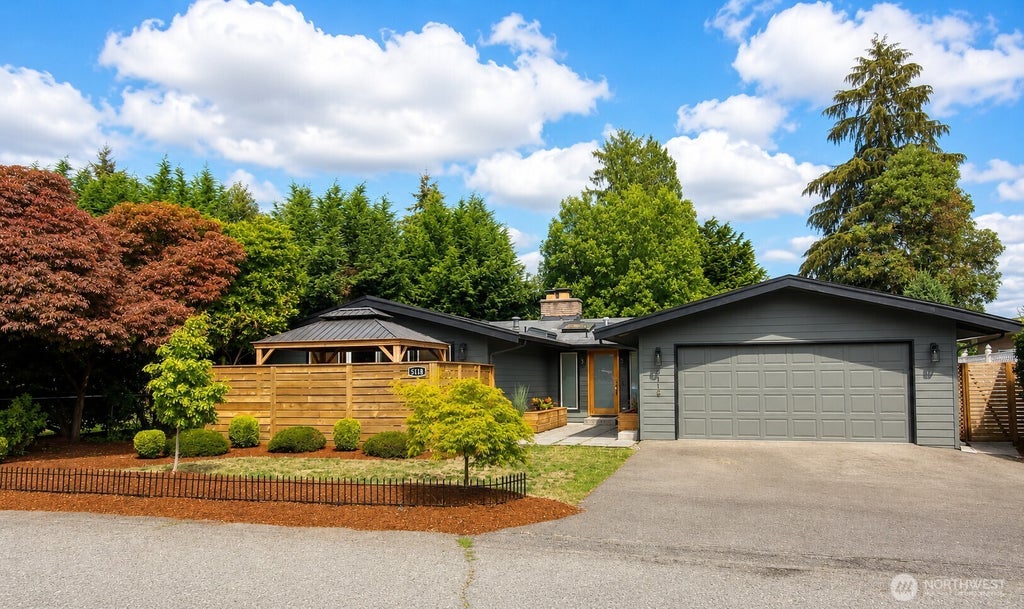 Photo of 5188 S 164th Street, Tukwila, WA 98188 (MLS # 2576758)