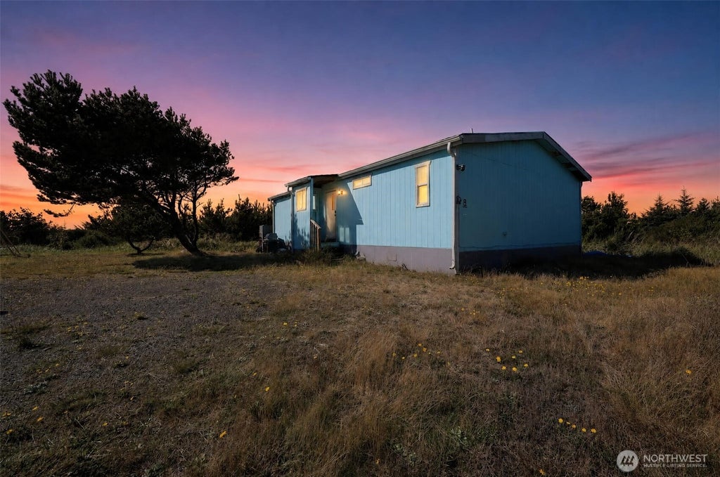 Photo of 2751 State Route 109, Ocean City, WA 98569 (MLS # 2589603)