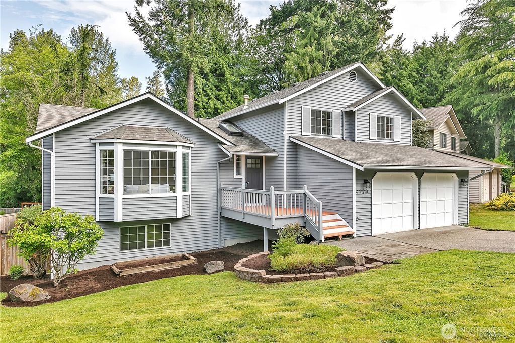 Photo of 4920 S 313th Pl Pl, Auburn, WA 98001 (MLS # 2377621)