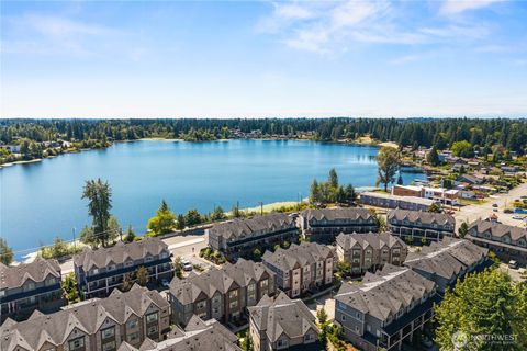 Photo of 1912 113th Place SE, Everett, WA 98208 (MLS # 2424063)