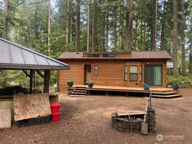 81 N Quinault Place