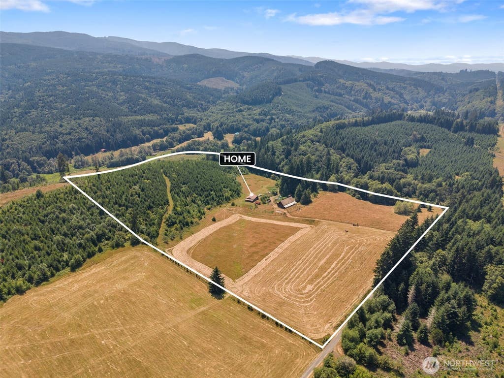 Photo of 122 Cole Rd RD, Pe Ell, WA 98572 (MLS # 2563592)