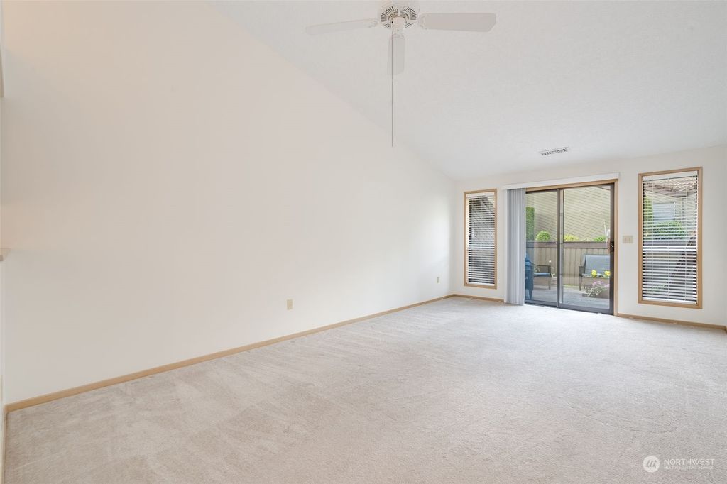 listing image 9363485584497397394