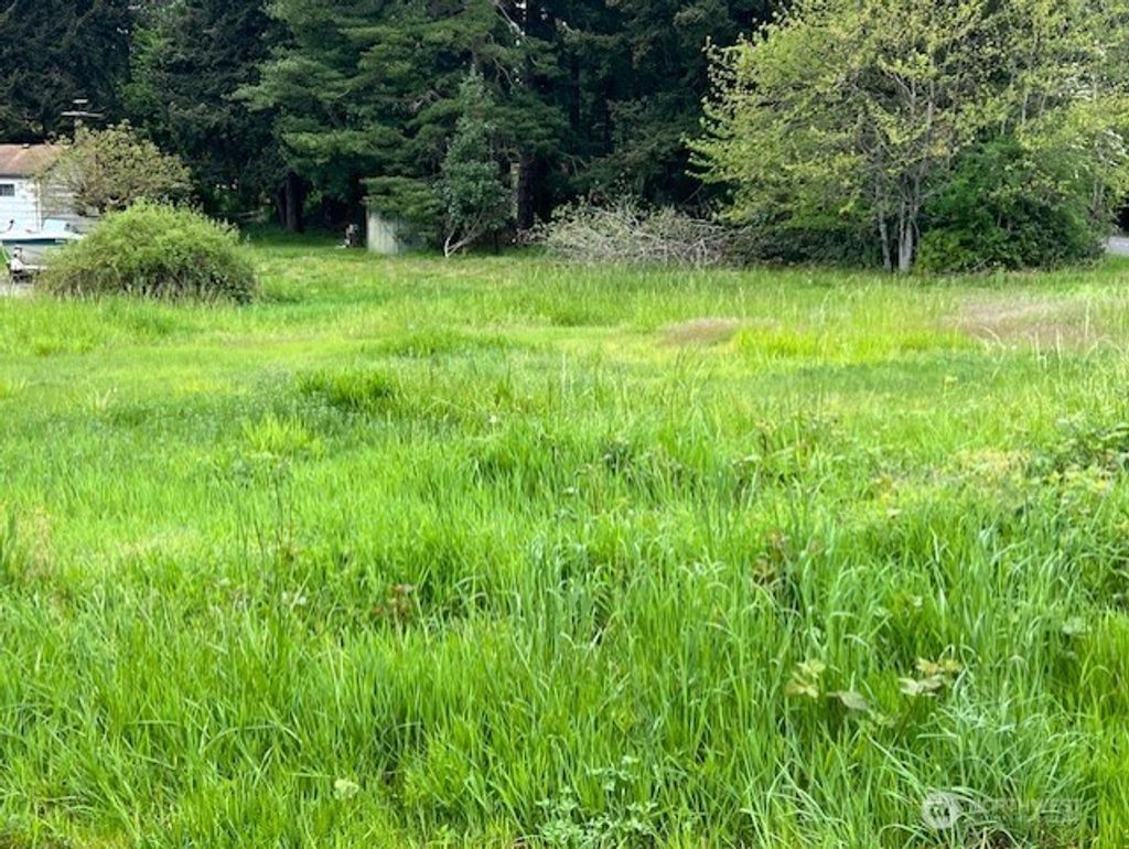Photo of 64 Pearl Place, Bremerton, WA 98310 (MLS # 2519406)