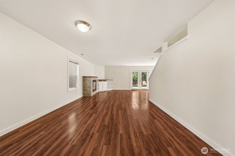 19701 100th Street E