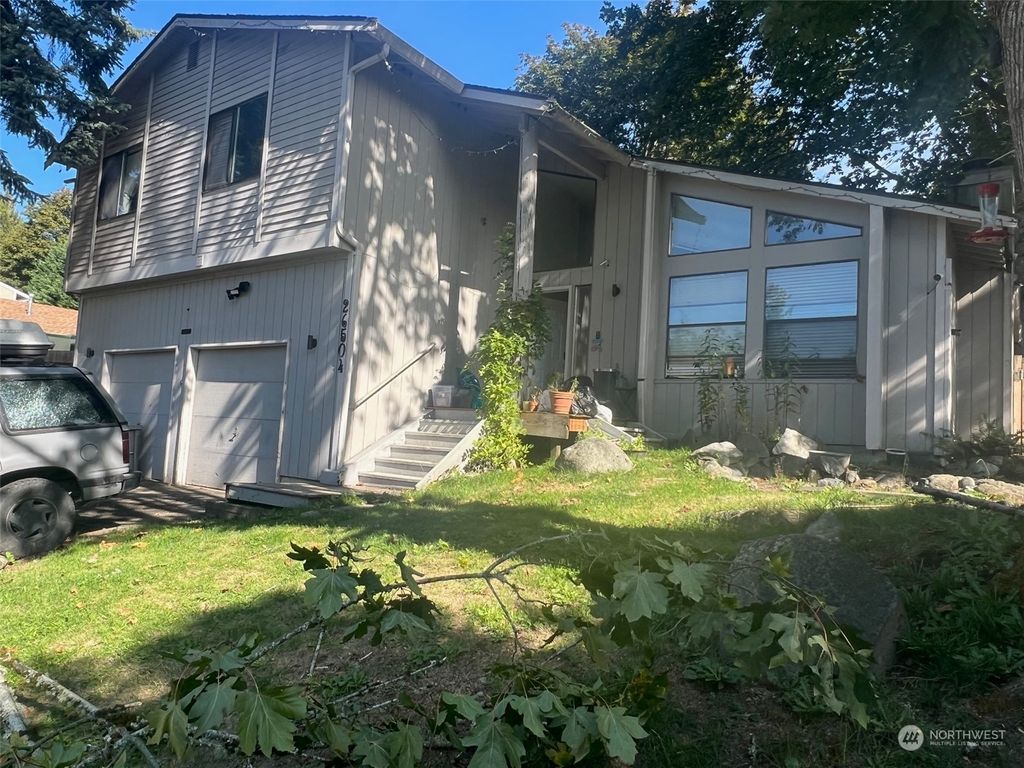 Photo of 26504 199th Place SE, Covington, WA 98042 (MLS # 2168261)
