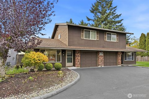 Photo of 1721 Madison Street #F, Everett, WA 98203 (MLS # 2454152)