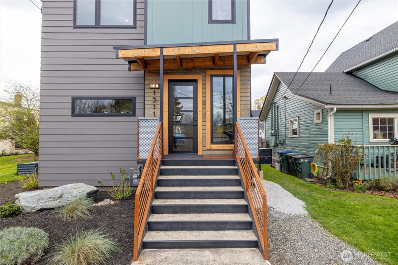 1311 Bancroft Street