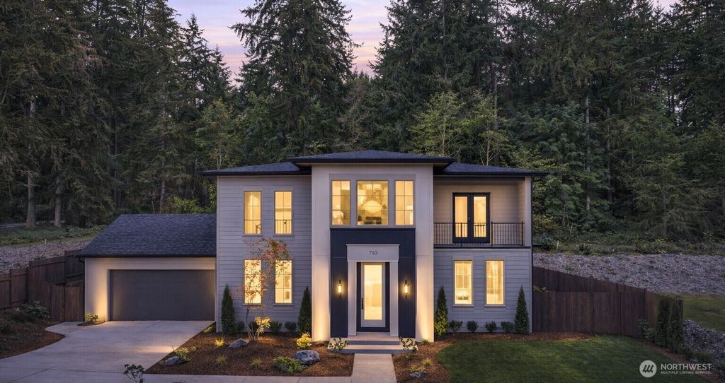 Photo of 710 Chris David Drive Dr, Steilacoom, WA 98388 (MLS # 2478828)