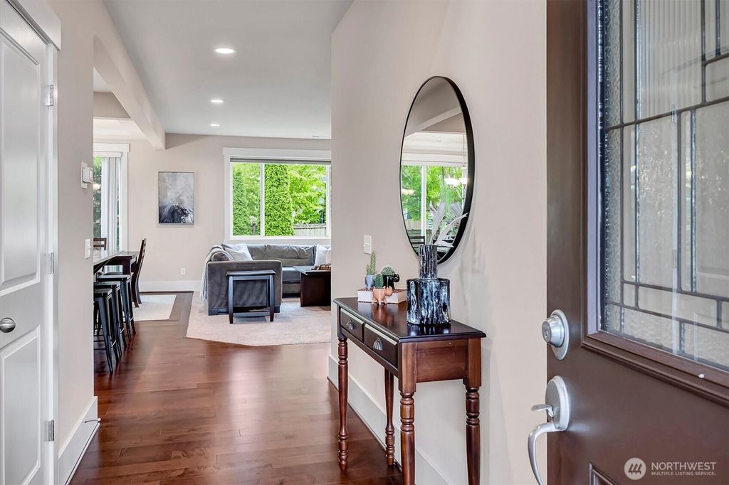 Photo of 5231 NE 6th Street, Renton, WA 98059 (MLS # 2511964)