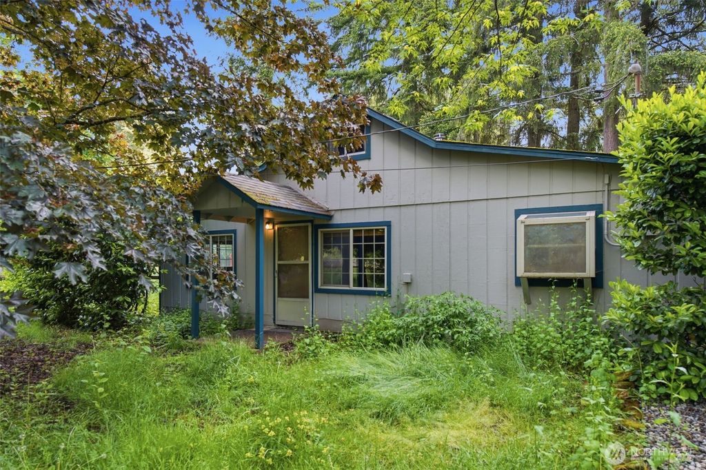 Photo of 11506 Koeppen Road SE, Yelm, WA 98597 (MLS # 2500267)