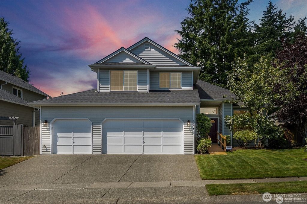 Photo of 13420 31st Drive SE, Mill Creek, WA 98012 (MLS # 2357157)