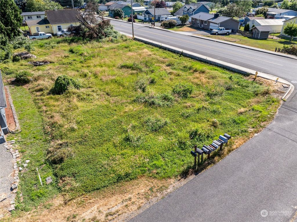 Photo of 0 Clay Street, Algona, WA 98001 (MLS # 2258844)
