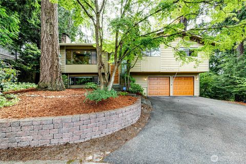 Photo of 5410 189th Place SW, Lynnwood, WA 98036 (MLS # 2418543)