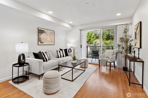 3022 SW Bradford Street Unit 305, Seattle, WA 98126 - MLS#: 2324964