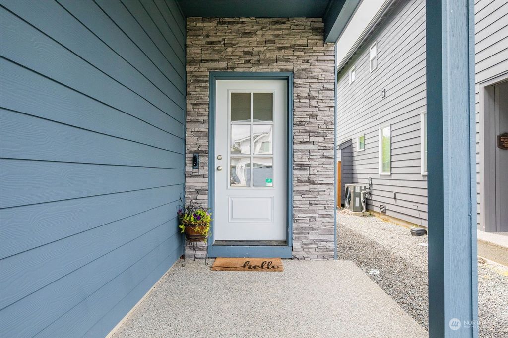 Photo of 1012 Yew Avenue, Sultan, WA 98294 (MLS # 2240832)