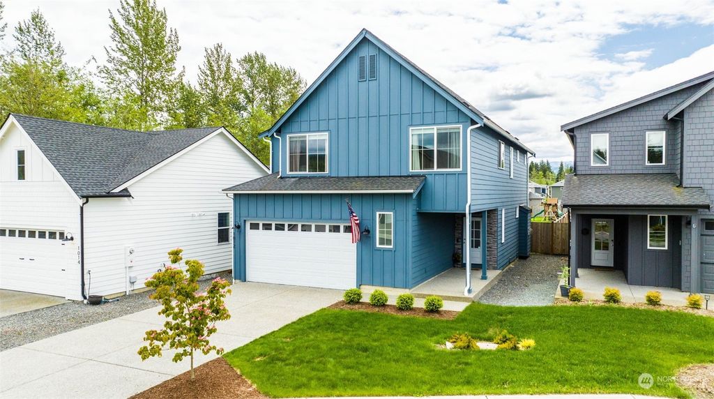 Photo of 1012 Yew Avenue, Sultan, WA 98294 (MLS # 2240832)
