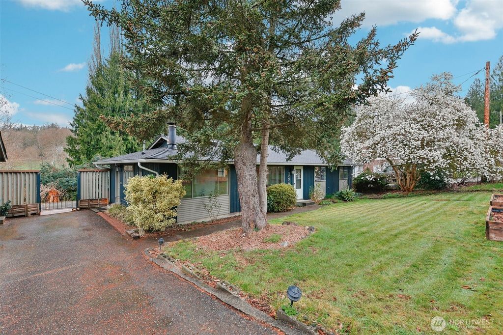 Photo of 17419 100th Street SE, Snohomish, WA 98290 (MLS # 2496137)