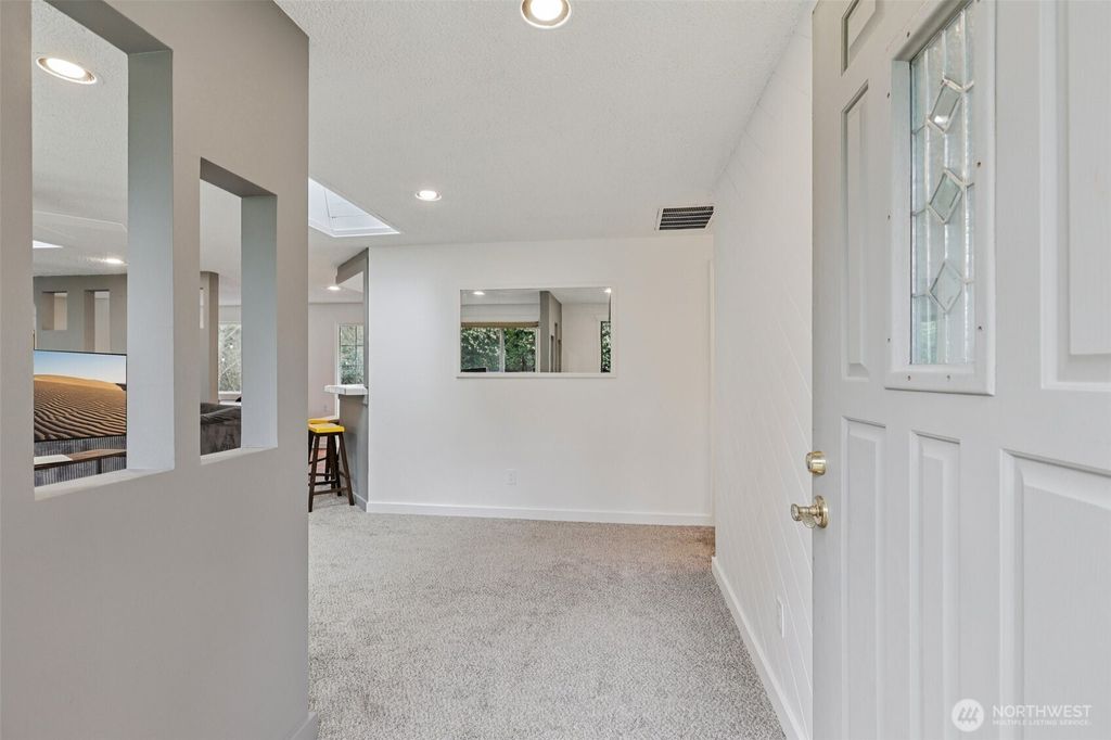 Photo of 17419 100th Street SE, Snohomish, WA 98290 (MLS # 2496137)